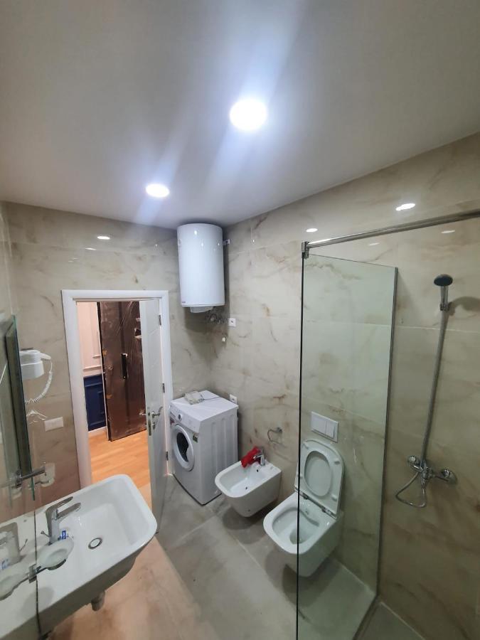 #New Luxury Apartment 티라나 외부 사진