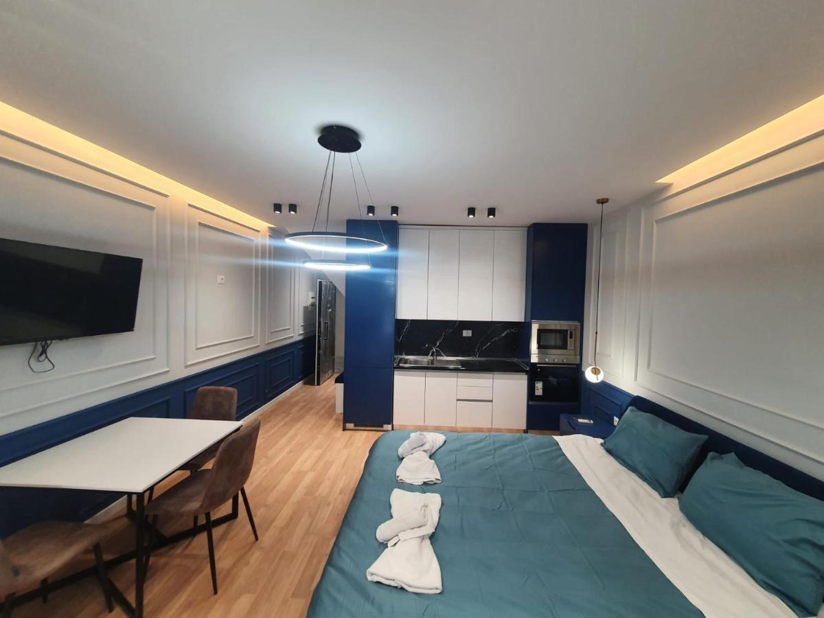 #New Luxury Apartment 티라나 외부 사진