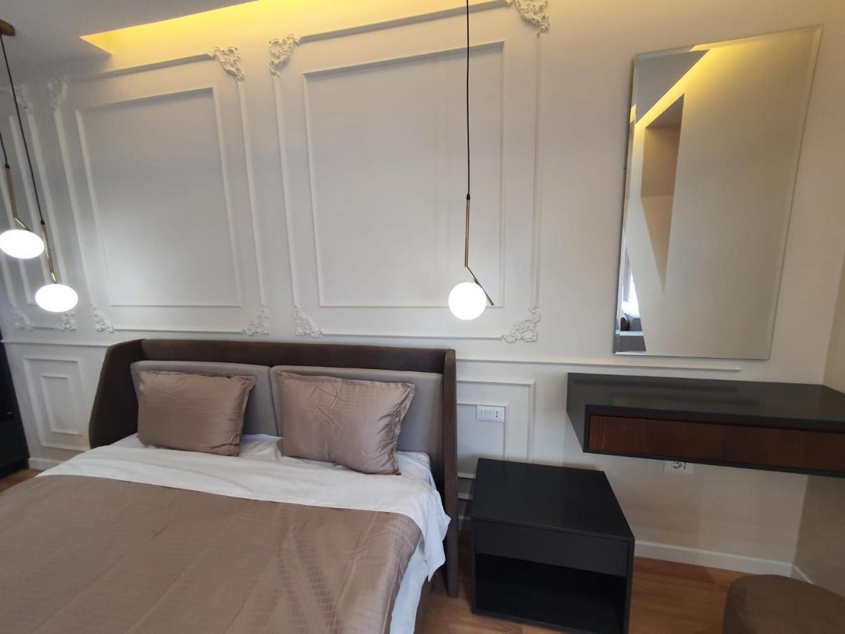 #New Luxury Apartment 티라나 외부 사진