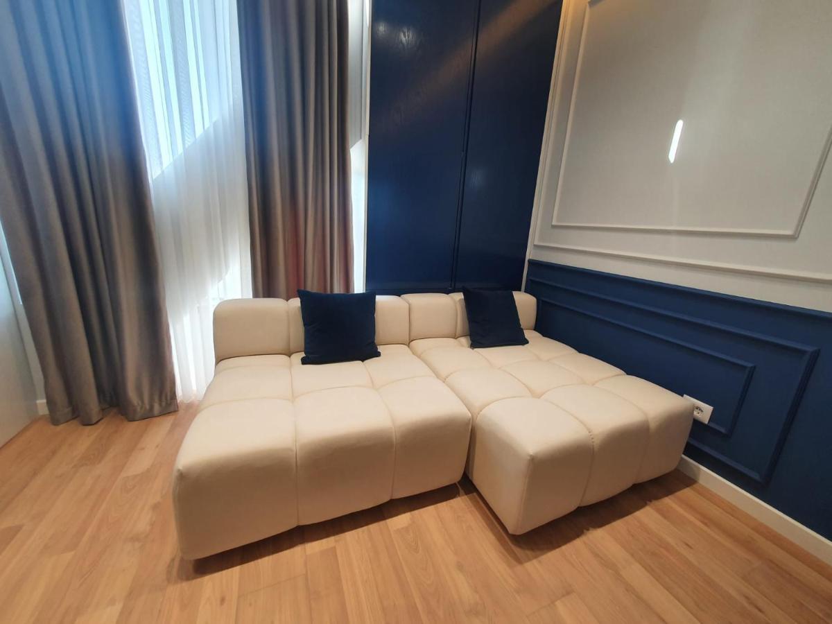 #New Luxury Apartment 티라나 외부 사진
