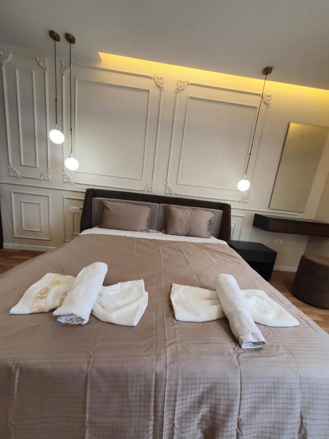 #New Luxury Apartment 티라나 외부 사진
