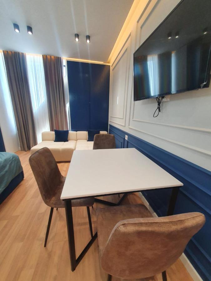 #New Luxury Apartment 티라나 외부 사진