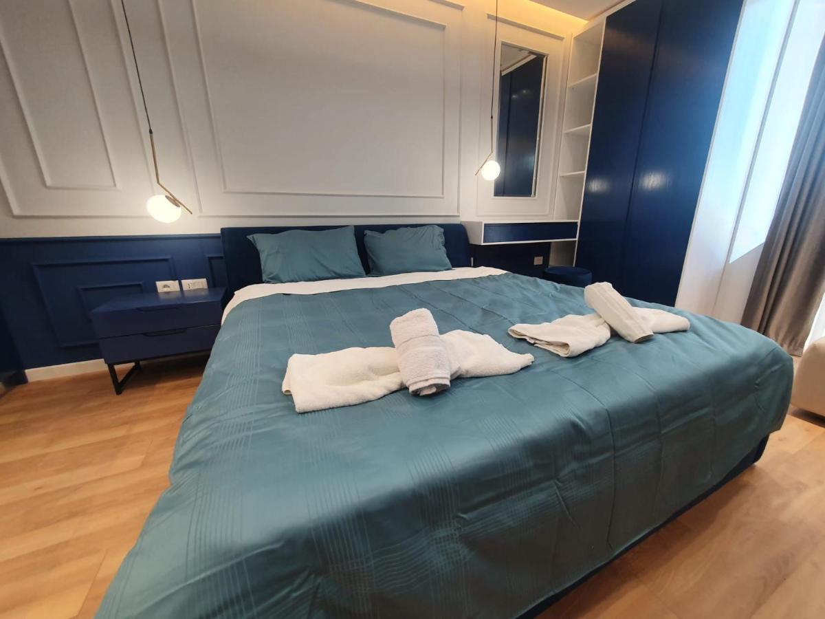 #New Luxury Apartment 티라나 외부 사진