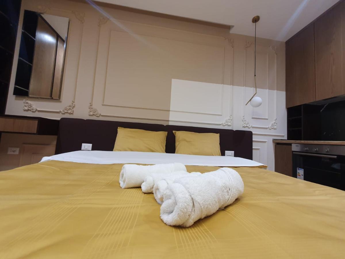 #New Luxury Apartment 티라나 외부 사진